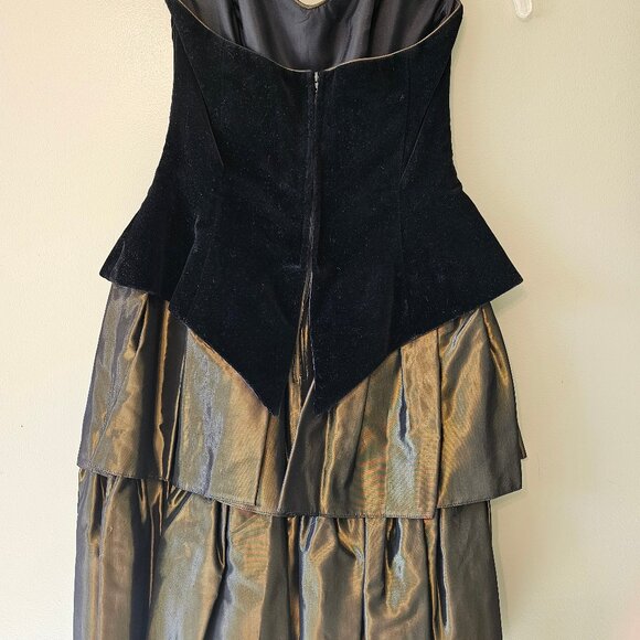Laura Ashley Vintage 80s 90s Black Velvet Gold Taffeta Party Dress Size 8 - Picture 2 of 6